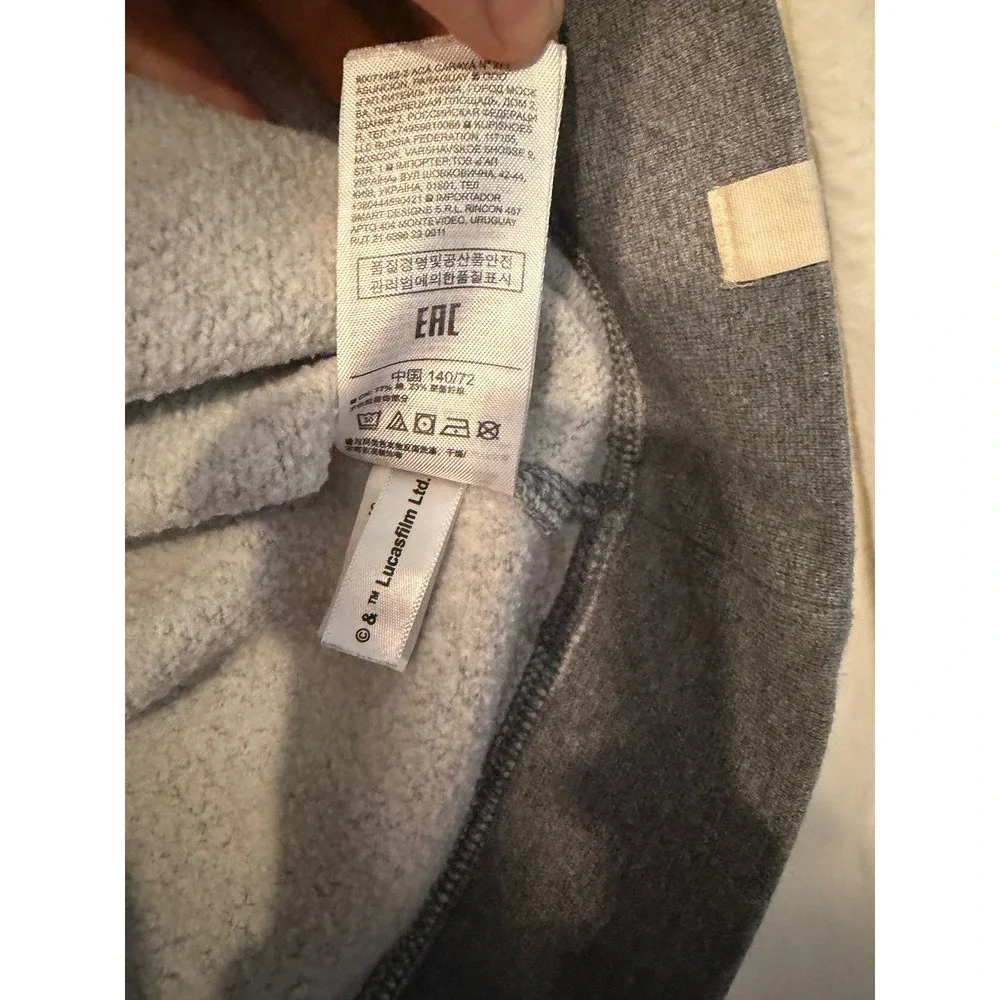 Gap Kids Star Wars Darth Vader Graphic Sweatshirt Heather Grey L 10-11 936819-00